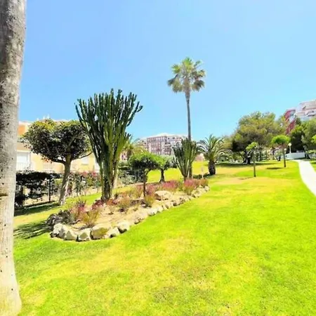 Stunning Two Bedroom, One Bathroom In La Mata, 또레비에하