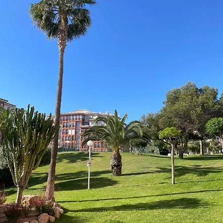 Stunning Two Bedroom, One Bathroom In La Mata,