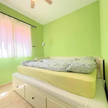 Stunning Two Bedroom, One Bathroom In La Mata,